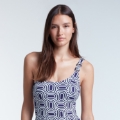 FELICIA PRINTED NAVY DIAMOND